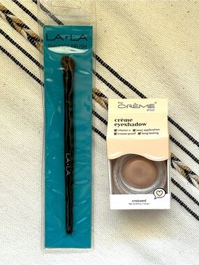 LA LA Smudge Brush + The Crème Shop Crème Eyeshadow “Croissant” Bundle NWT
